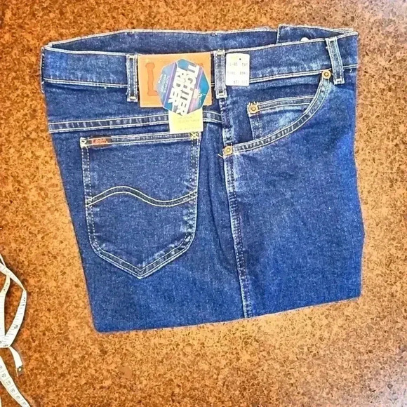Made in the USA 1985 NWT Lee tighter rider jeans. 34x34 - Picture 1 of 10